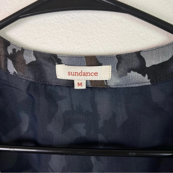 Sundance 100% Silk Blouse Top Size Medium Contemporary Geometric Print Artsy - Picture 3 of 14